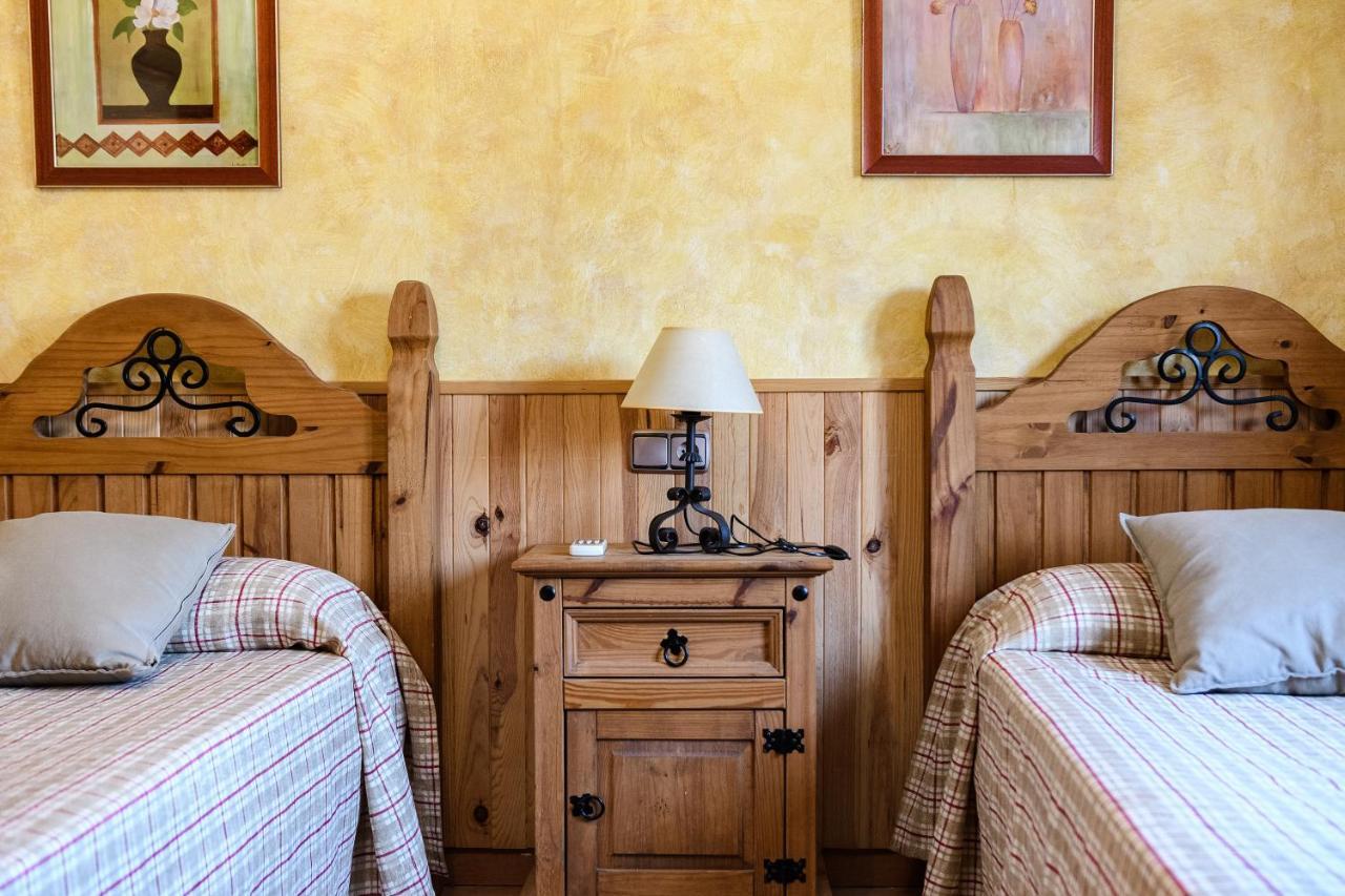 Pensjonat Complejo Rural Sol De Taberno Zewnętrze zdjęcie