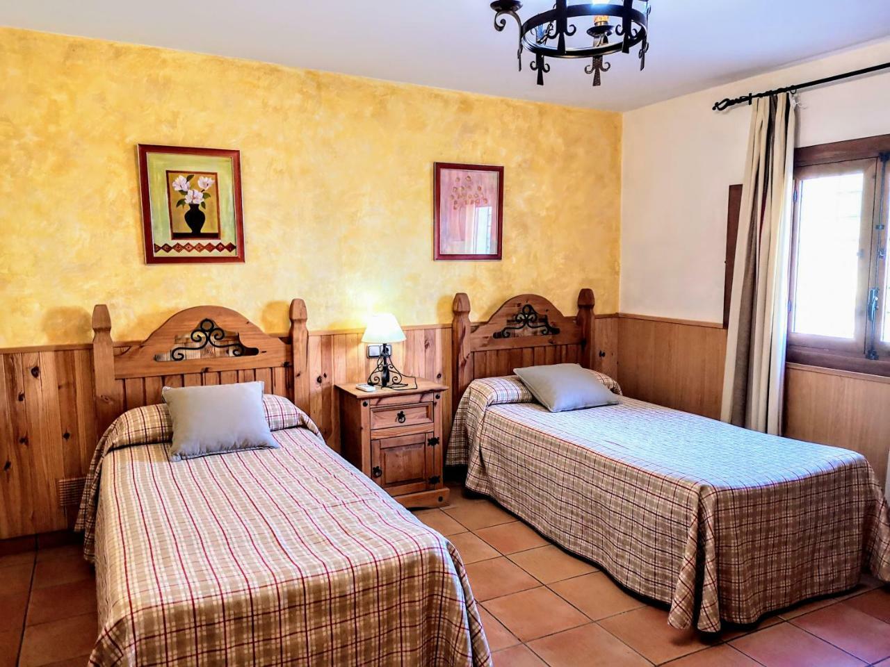 Pensjonat Complejo Rural Sol De Taberno Zewnętrze zdjęcie